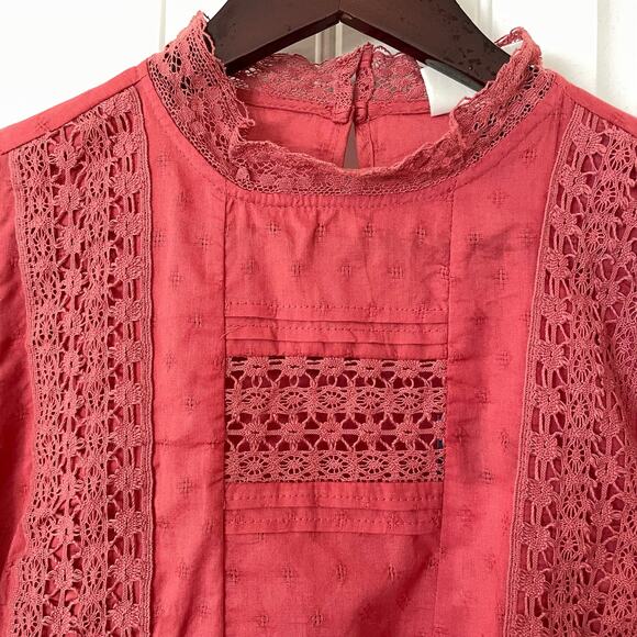 Universal Thread Blouse - Picture 2 of 7